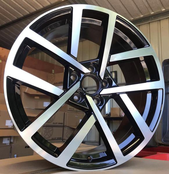 Jante Golf 7 Venum Poliblack pour Audi S4 8E 2003-2007 par Auto Look Perfect