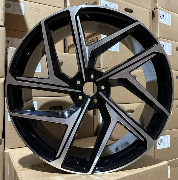 Jante ALT Q6 Etron Black Polished pour Audi Q3 Sportback Depuis 2019 par Auto Look Perfect