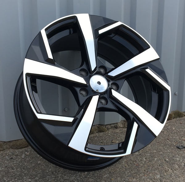 Jante ALT471 Black Polished pour Nissan Qashqai par Auto Look Perfect