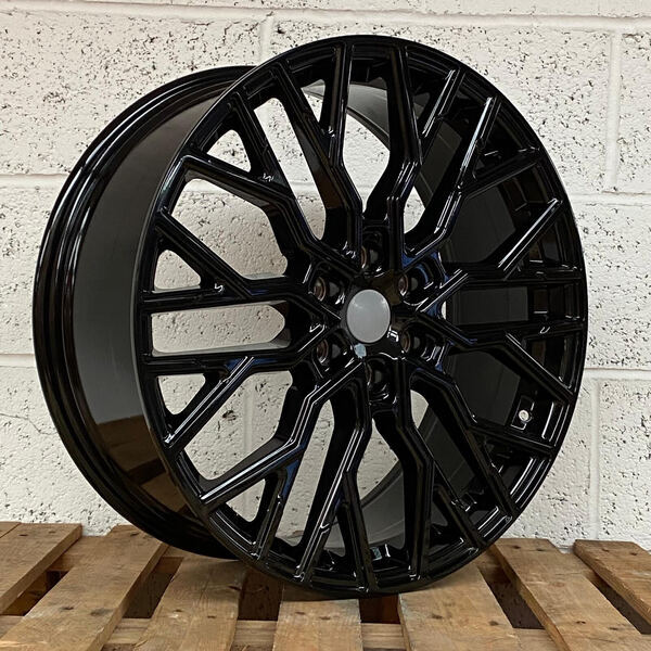 Jante ALT507 Gloss Black pour Mercedes Sprinter 6 Trous Depuis 2018 par Auto Look Perfect