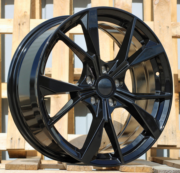 Jante ALT8085 Gloss Black pour Skoda Octavia à partir de 2013 par Auto Look Perfect