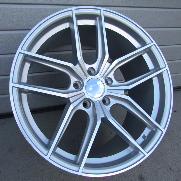 Jante ALTE71 Silver Polished pour Bmw M5 F10 par Auto Look Perfect