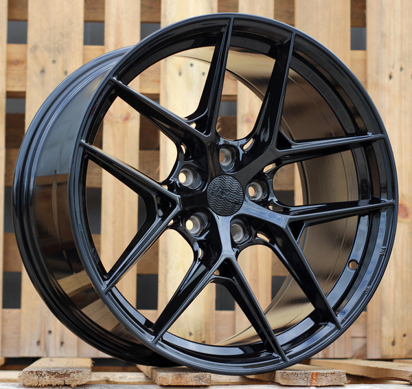 Jante ALTHX044 Gloss Black pour Bmw M5 F10 par Auto Look Perfect